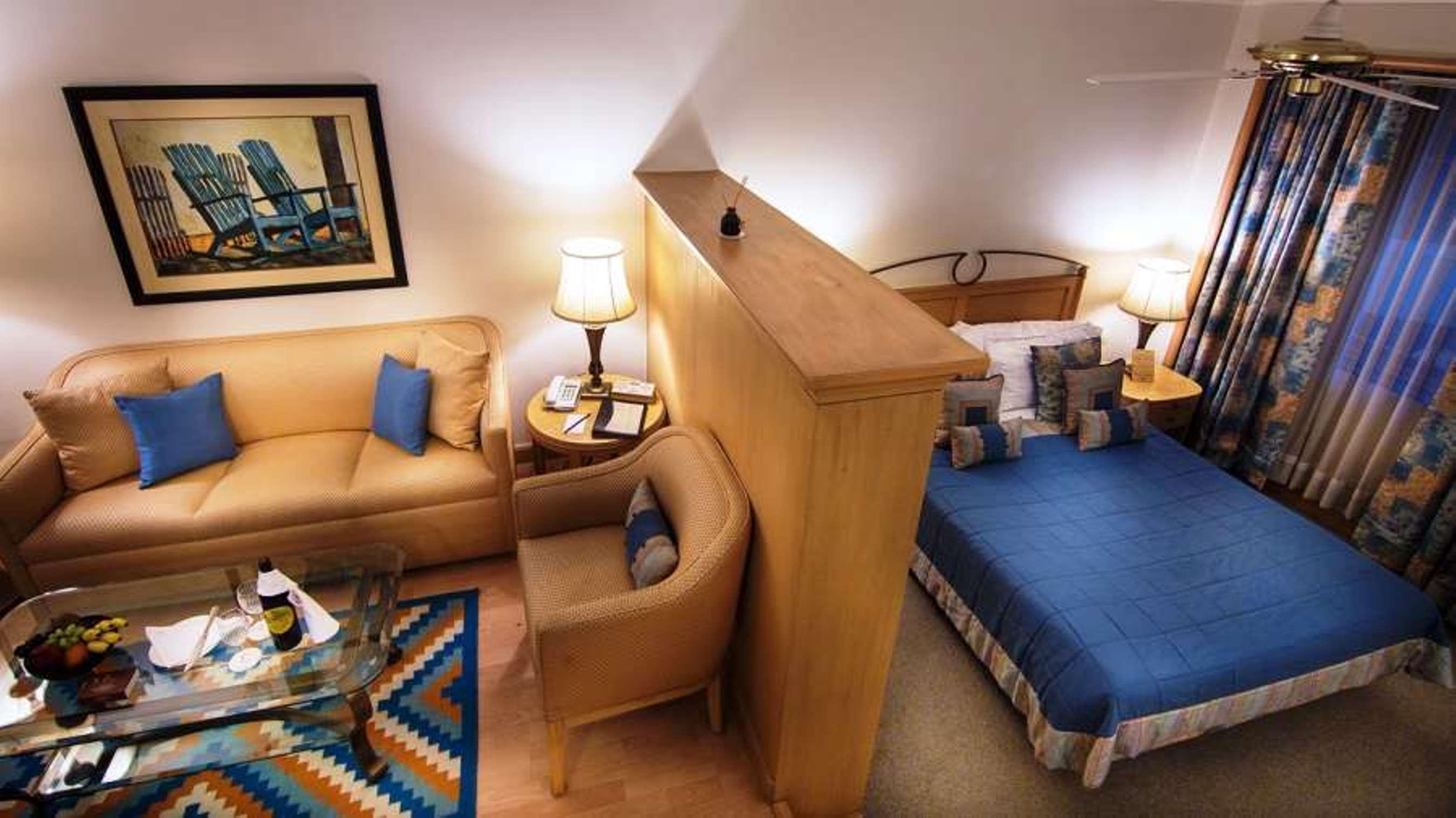 兰花酒店 孟买 外观 照片 A room at the Inn at Sedona